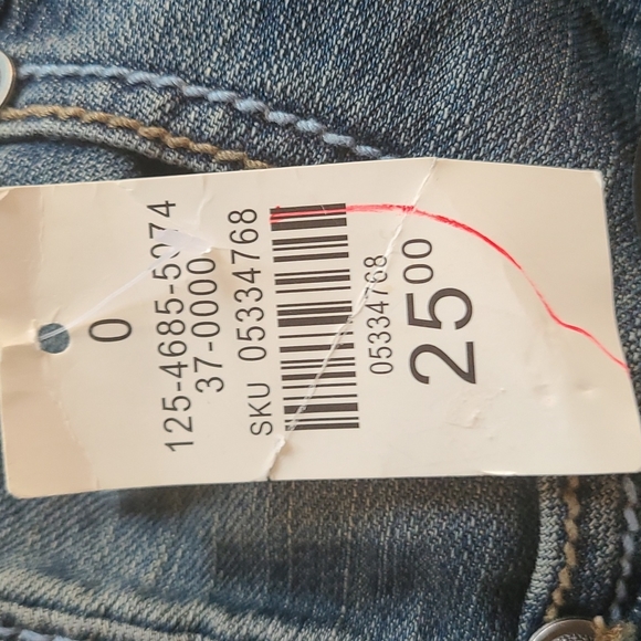 Capris - Picture 2 of 2